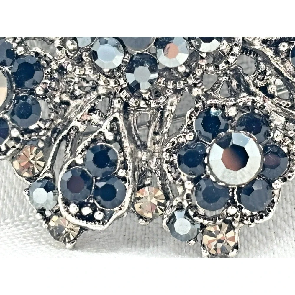 Vintage Silver Tone Floral Brooch Hematite Gray Rhinestone Pin‎ 2
